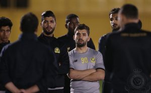 لاعب "النصر" السابق يقترب من "الدحيل" القطري