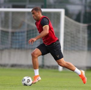 "الصرامي" ينشر صورة لـ" حمدالله" ويعلق عليها