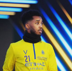 حقيقة استغناء النصر عن خدمات مختار علي