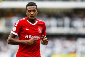 الشباب يحسم صفقة برازيلية