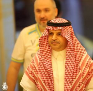 نجم "النصر" السابق يوجه هذه الرسالة لـ "آل معمر"