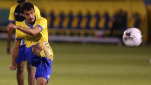 "الفيحاء" يطلب ضم لاعب "النصر