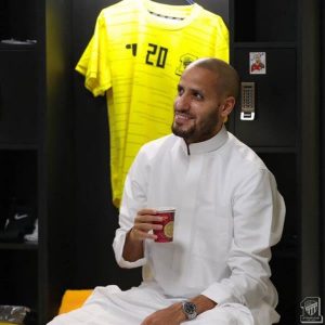 "المريسل" يطالب بتكريم محترف الاتحاد "الأحمدي"