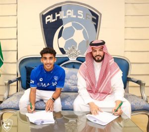 رسميًا.. الهلال يتعاقد مع "الزيد" لمدة 3 مواسم