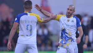 "حمدالله" يُعلق على إعلان رحيل "أمرابط" بهذه الكلمات المؤثرة