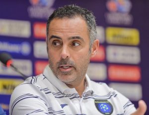 بعد دقائق من رحيل " نيستور".. التعاون يعلن عودة المدرب "جوميز" (فيديو)