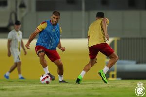 "الهريفي" يكشف سبب استبعاد "حمدالله" أمام ضمك