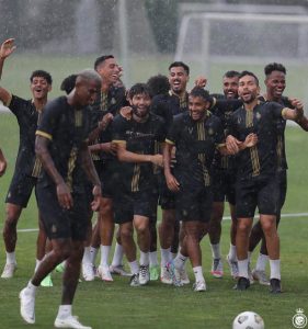 سعيد الهلال ينصح جماهير النصر: على قدر الأفراح تُزرع الألغام