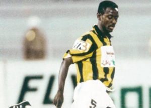 نجم الاتحاد السابق يشن هجوما عنيفا على "كاريلي".. ويطالب بسرعة الاستغناء عنه