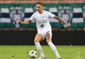 الأهلي يقرر الإبقاء على "فيجسا" بعد فشل مفاوضات "أنسيلمو"