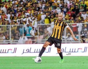 الاتحاد ينتظر موقف كريم الأحمدي