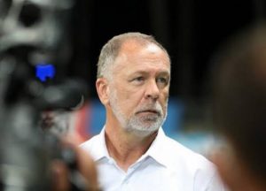 "مينيز" يُحدد رباعي "النصر" الأجنبي في "الآسيوية"