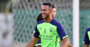 "دي سوزا" يشن هجوما ضد الأهلي: النادي لن يمنحني فريقًا للقتال لأنه غير احترافي