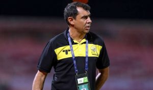 "كاريلي" يحرج أحد جماهير الاتحاد لهذا السبب (فيديو)