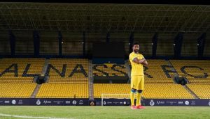 مينيز يدرس الدفع بـ"قاسم" أمام تراكتور