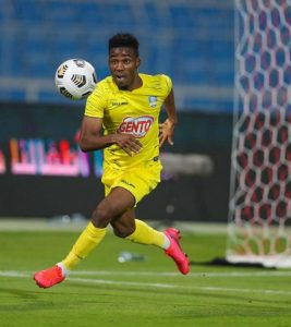 "الفيحاء" يتعاقد مع أمادو موتاري حتى 2023