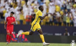 مشاريبوف وفينسنت ينتظمان في تدريبات النصر