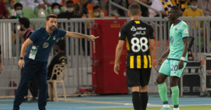 "هاسي" يرد على أنباء إقالته بعد خسارة الديربي أمام الاتحاد