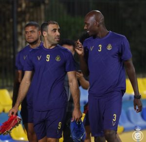 انتظام الدوليين بمران "النصر" قبل مواجهة "الوحدة" الإماراتي