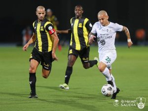 هل يُقلص "الاتحاد" فارق المواجهات أمام "الأهلي" في دوري المحترفين