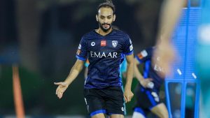 عبد الله عطيف: بن نافل يُقدم عملًا احترافيًا.. وهذه رسالتي لجمهور "الهلال"