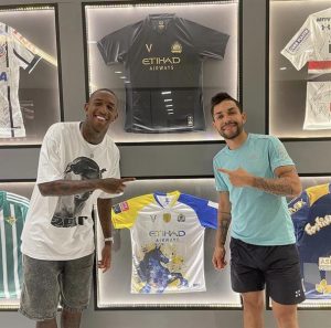 "تاليسكا" يوجه رسالة لـ"بيتروس" بعد رحيله عن النصر