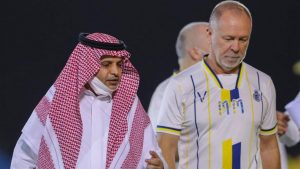 هل يعاني النصر من تدخل الإدارة؟.. مانو مينز يجيب (فيديو)