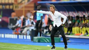 رينارد ينهي الجدل حول تجديد عقده مع الأخضر