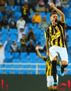 تطور جديد بشأن رحيل "خيل" عن الاتحاد