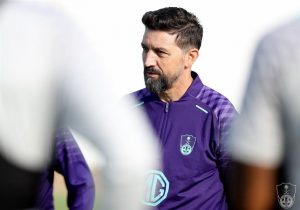 "هاسي" يبرر سبب سقوط الأهلي ضد أبها في دوري المحترفين