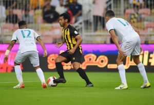 رومارينيو يخطف لقب الهداف التاريخي لمحترفي"الاتحاد" في الدوري