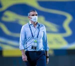 حقيقة مفاوضات الحزم مع باتريس كارتيرون