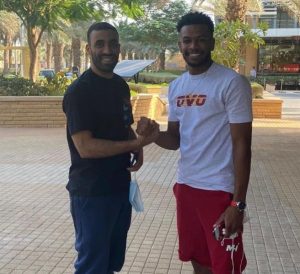 "البليهي" يعلق على الصورة التي جمعته بمحترف النصر السابق "حمدالله"