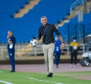 كارتيرون مرشح لخلافة تشافي في السد القطري