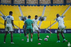 "النصر" يستعد لمواجهة "الأهلي" بمران لياقي ومناورة