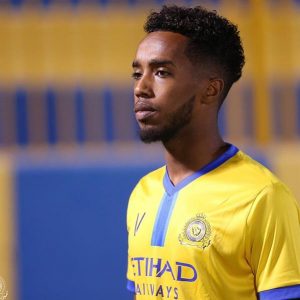 وكيل أعمال مختار علي: عقد موكلي ملك لـ "النصر".. ولم نتفاوض مع أي نادٍ آخر