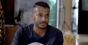 نايف هزازي يروي قصة "السيارة السوداء" التي غيّرت وجهته من الهلال إلى النصر (فيديو)