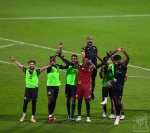 "كوزمين" يفرض اختبارات القوة العضلية على لاعبي الاتحاد