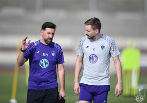 الأهلي ينتظر قرار هاسي بشأن المحترف الجديد