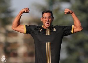 موري" يرد على أنباء رحيله عن النصر