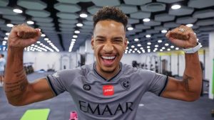 إدارة "الهلال" تجتمع بـ "بيريرا" لهذا السبب