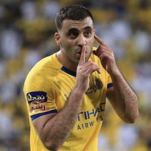 الدويش" يُعلق على انتقال "حمدالله" إلى الاتحاد