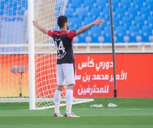 رسميًا.. الأهلي يتعاقد مع عبدالله المقرن