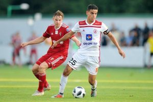 "التعاون" يتوصل لاتفاق مع لاعب هولندي