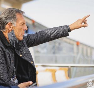 الحزم" يفاوض لاعب "النصر".. وهذا موقف المدرب "روسو