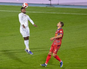 رسميا.. الشباب يعلن رفض أحمد شراحيلي تجديد عقده وتوقيعه مع نادٍ آخر