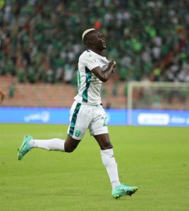 نداو" يغادر الأهلي بعد قرار استبعاده