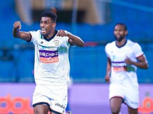 شراحيلي" يقترب من الاتحاد