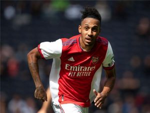 الهلال يقترب من ضم أوباميانج.. والنصر يترقب