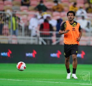 رقم مميز جديد لرومارينهو في دوري المحترفين